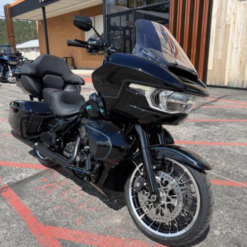 Harley-Davidson® Road Glide Limited 2026 thumb 3