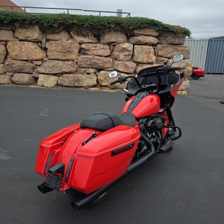 Harley-Davidson® Road Glide™ 2026 thumb 1