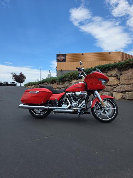 Harley-Davidson® Road Glide™ 2026