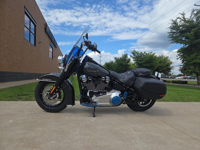2026 Harley-Davidson® Heritage Classic Midnight Ember w/Laced Wheels