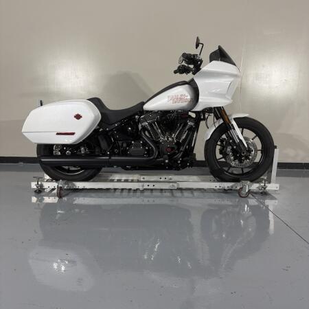 Harley-Davidson® Low Rider™ ST 2026 thumb 3