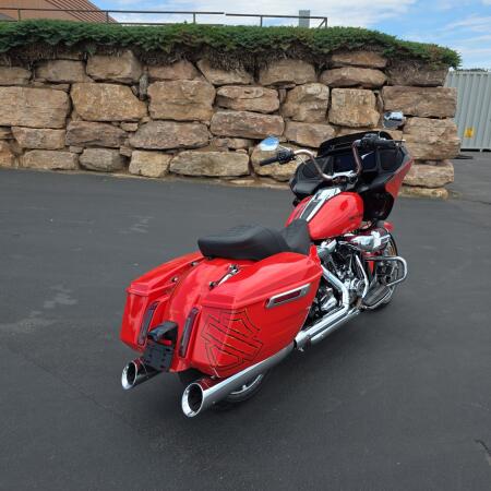 Harley-Davidson® Road Glide™ 2026 thumb 1