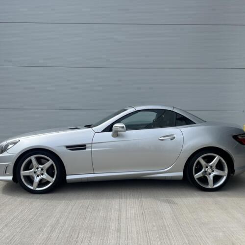 2011 Mercedes-Benz SLK 200 AMG Sport Auto, 63,000 Miles, Hard Top Convertible  thumb 1