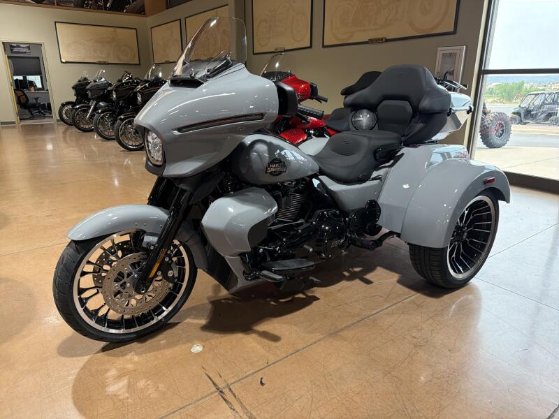 Harley-Davidson® Street Glide 3 Limited 2026