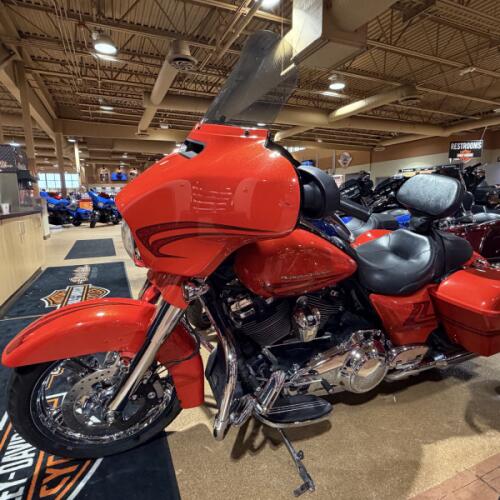 Harley-Davidson® Street Glide® Special 2017 thumb 2