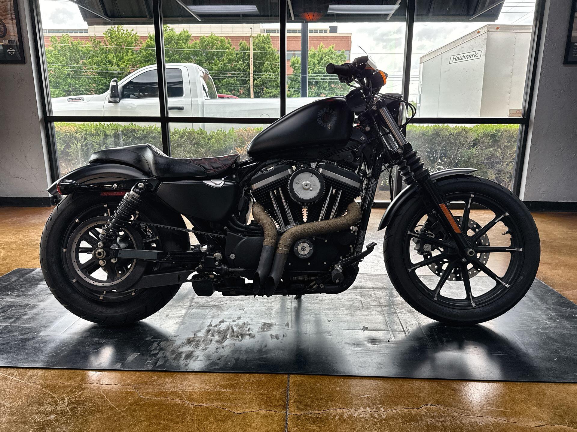 2021 Harley-Davidson® Iron 883™ Black Denim