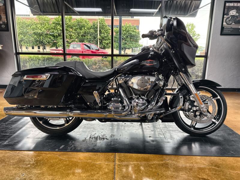 2026 Harley-Davidson® Street Glide® Olive Steel Metallic / Vivid Black Black Trim