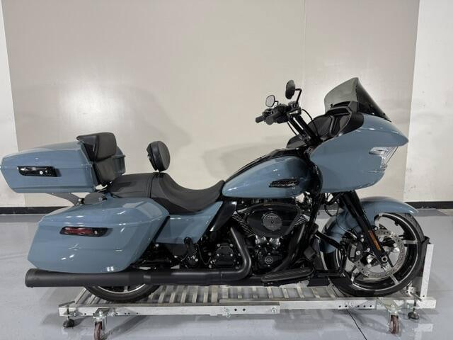 Harley-Davidson® Road Glide® 2024