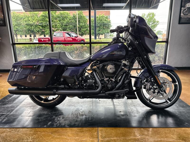2026 Harley-Davidson® Street Glide® Purple Abyss - Black