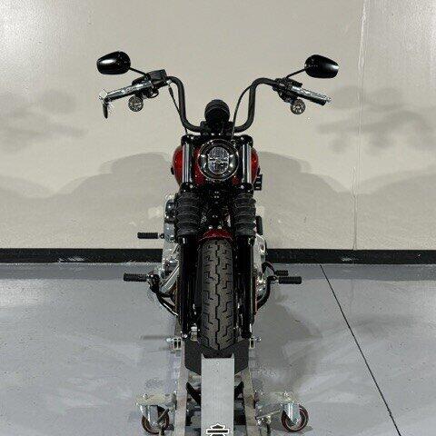 Harley-Davidson® Street Bob® 2026 thumb 2