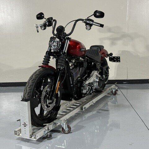 Harley-Davidson® Street Bob® 2026 thumb 1