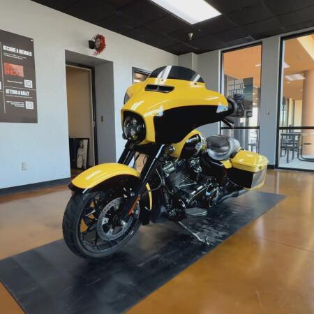 2023 Harley-Davidson® Street Glide® Special Industrial Yellow/Vivid Black - Black Finish thumb 3