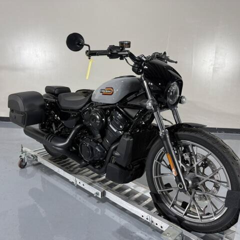 Harley-Davidson® Nightster™ Special 2025 thumb 3