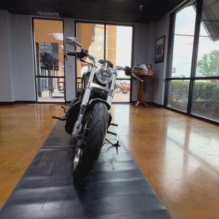2015 Harley-Davidson® V-Rod Muscle® Black Quartz thumb 1
