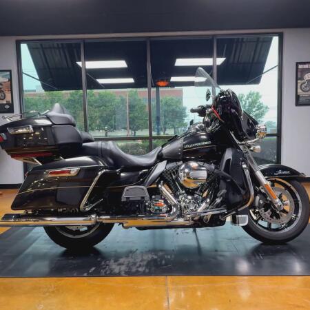 2016 Harley-Davidson® Ultra Limited Black Quartz thumb 0