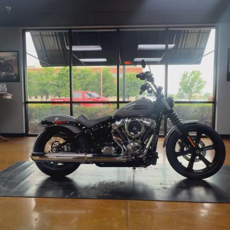 2026 Harley-Davidson® Street Bob® Dark Billiard Gray thumb 0