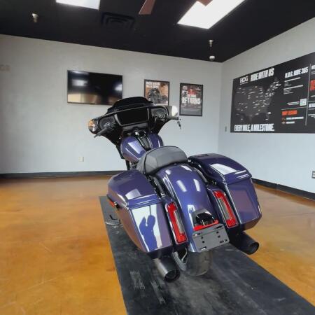 2026 Harley-Davidson® Street Glide® Purple Abyss - Black thumb 2