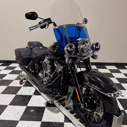 Harley-Davidson® Heritage Classic 2026 thumb 3