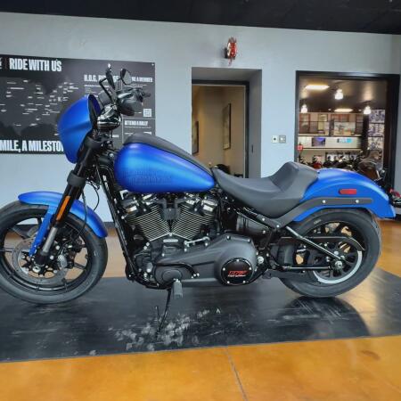 2026 Harley-Davidson® Low Rider® S Aurora Blue Denim Black Trim thumb 2
