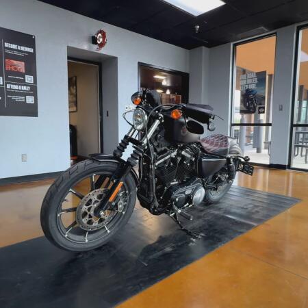 2021 Harley-Davidson® Iron 883™ Black Denim thumb 0