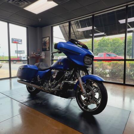 2026 Harley-Davidson® Street Glide® Aurora Blue Denim Chrome Trim thumb 0
