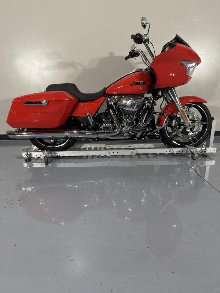 Harley-Davidson® Road Glide™ 2026