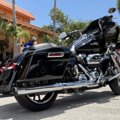 Harley-Davidson® Road Glide® 2021 thumb 2