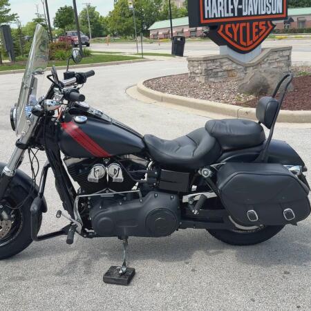 2016 Harley-Davidson® Fat Bob® Black Denim thumb 0