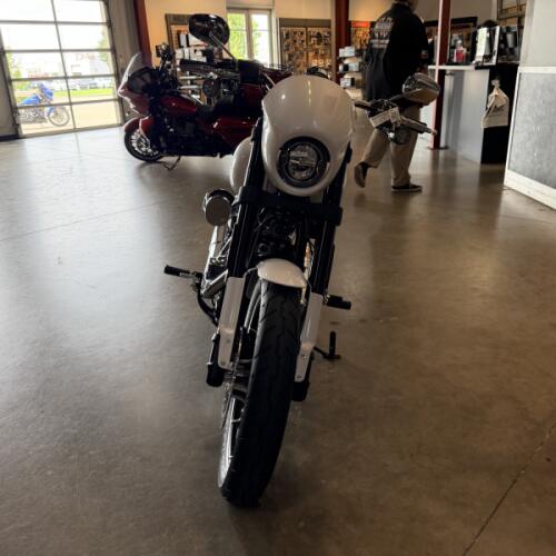 Harley-Davidson® Low Rider® S 2026 thumb 2