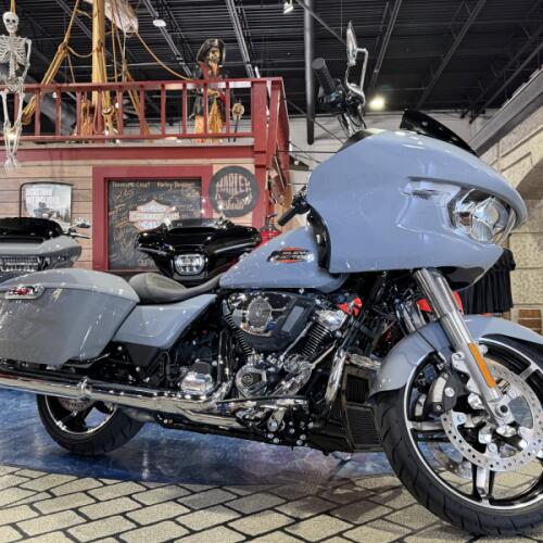 Harley-Davidson® Road Glide® 2026 thumb 3