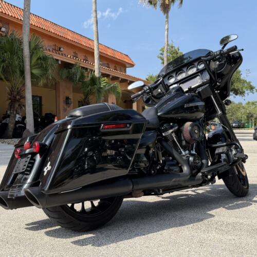 Harley-Davidson® Street Glide® Special 2018 thumb 2