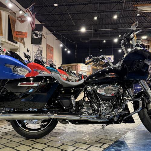 Harley-Davidson® Road Glide® 2026 thumb 3
