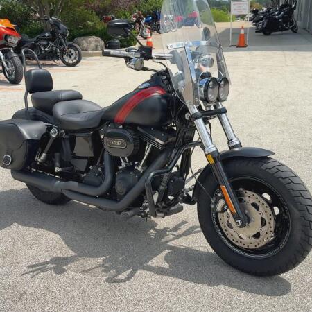 2016 Harley-Davidson® Fat Bob® Black Denim thumb 3