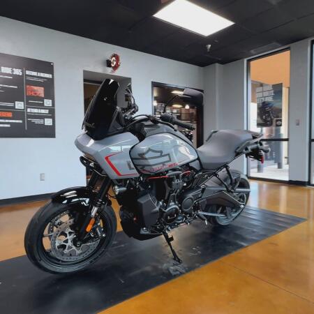 2026 Harley-Davidson® Pan America® 1250 ST Dark Billiard Gray thumb 1
