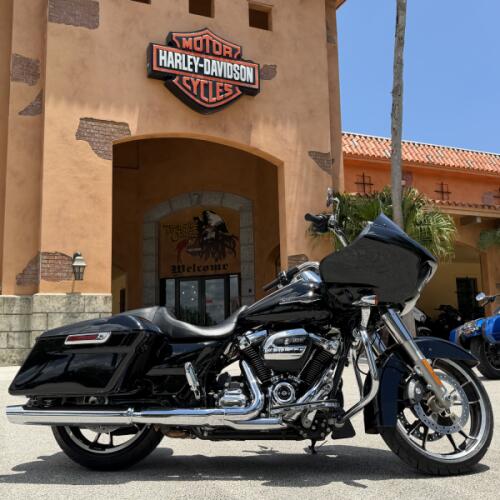 Harley-Davidson® Road Glide® 2021 thumb 3