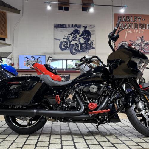 Harley-Davidson® Road Glide® 2026 thumb 3