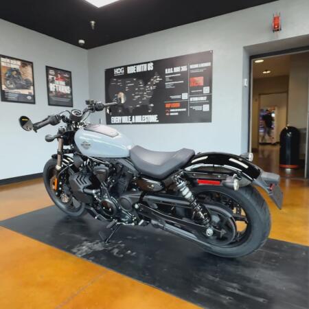 2026 Harley-Davidson® Nightster® Dark Billiard Gray thumb 1