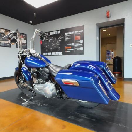 2014 Harley-Davidson® Softail Slim® Black thumb 3
