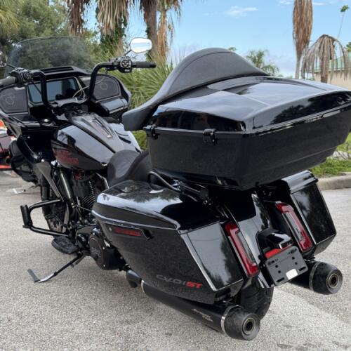 Harley-Davidson® CVO™ Road Glide® ST 2024 thumb 0