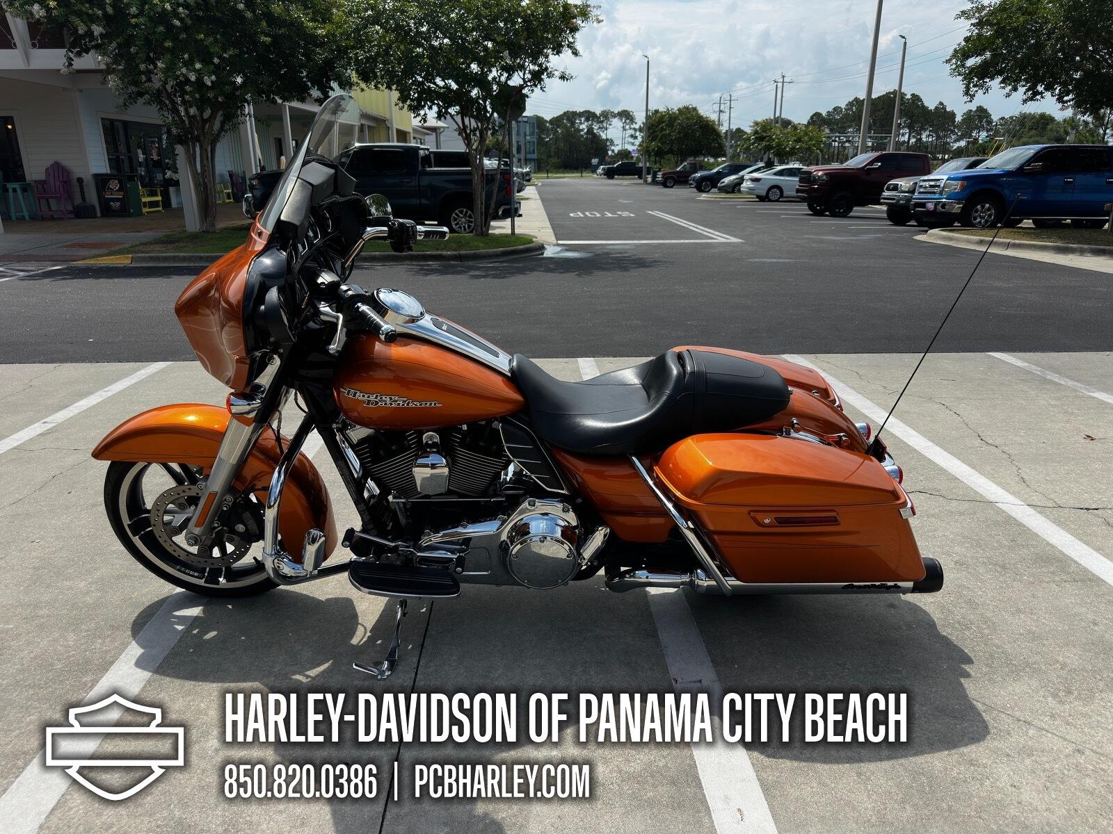 2015 Harley-Davidson® Street Glide® Special, photo 7