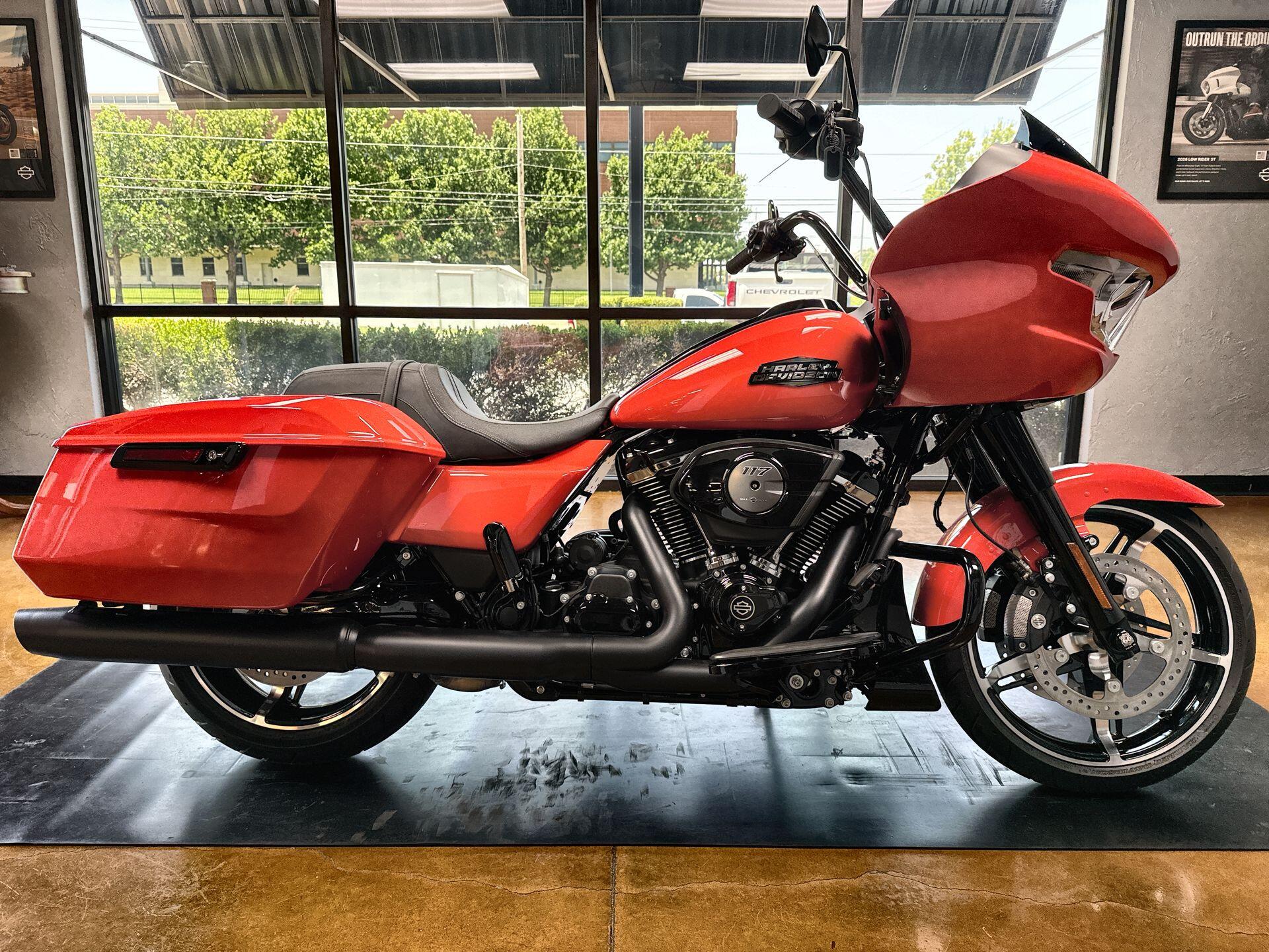 2026 Harley-Davidson® Road Glide® Blood Orange Black Trim
