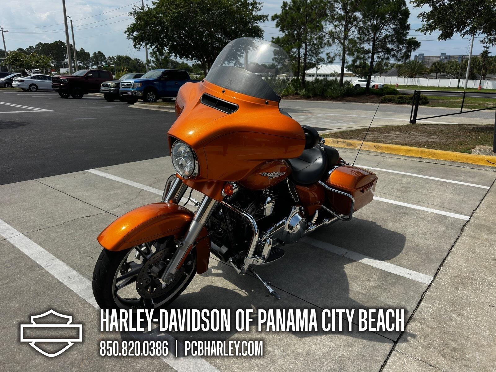 2015 Harley-Davidson® Street Glide® Special, photo 9