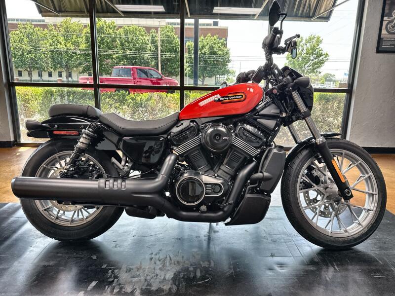 2026 Harley-Davidson® Nightster® Special Blood Orange Black Trim