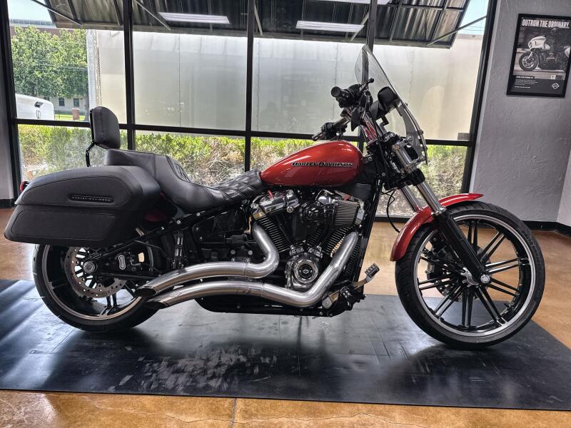 2019 Harley-Davidson® Breakout® 114 Wicked Red