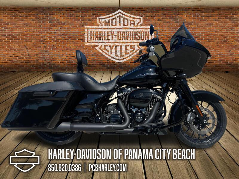 2018 Harley-Davidson® Road Glide® Special