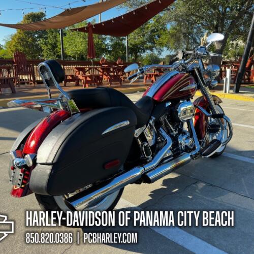 2014 Harley-Davidson® CVO™ Softail Deluxe® thumb 2