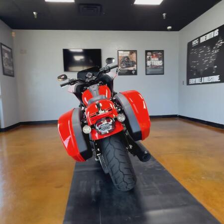 2026 Harley-Davidson® Low Rider® ST Blood Orange Black Trim thumb 0