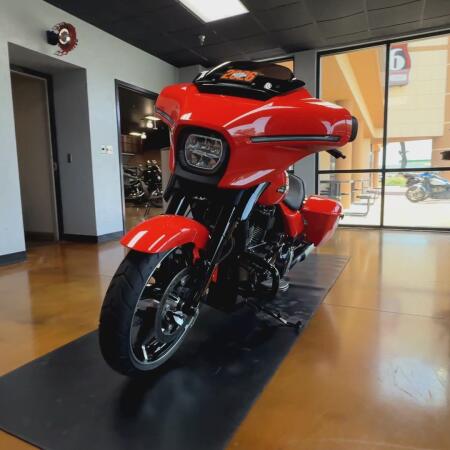 2026 Harley-Davidson® Street Glide® Blood Orange Black Trim thumb 3