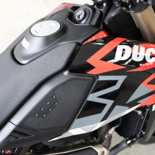HYM698 2024 Hypermotard 698 Mono thumb 0