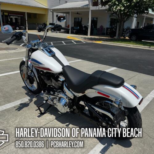 2026 Harley-Davidson® Super Glide® thumb 0